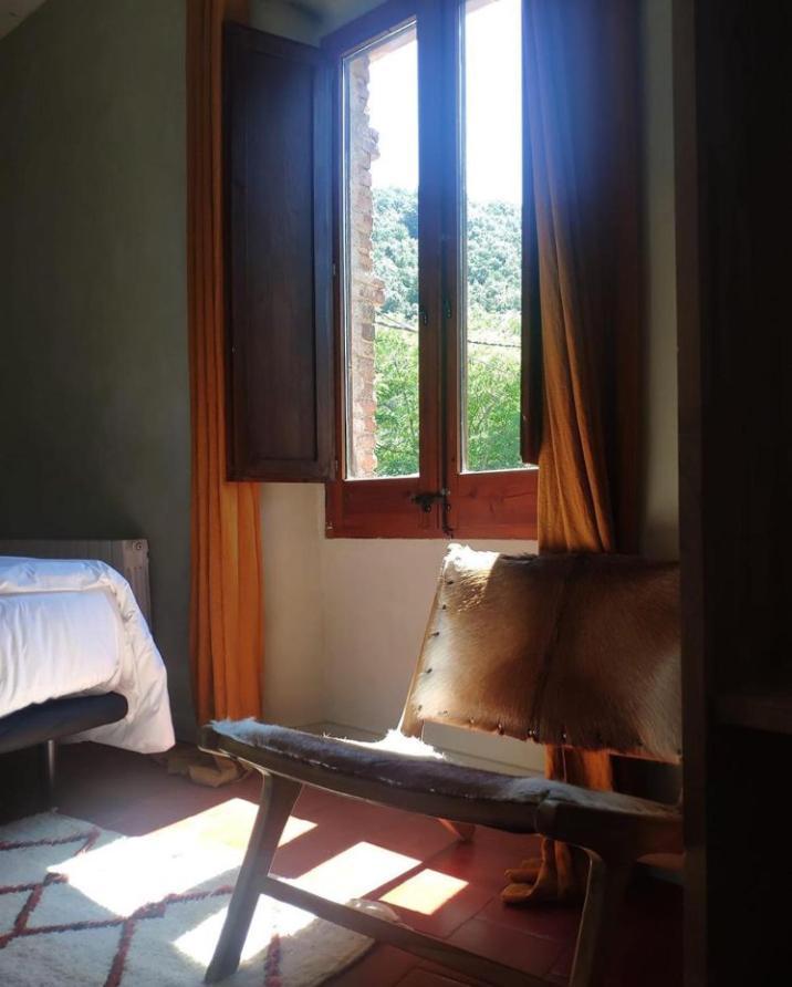 Hostal De Bianya La Vall de Bianya Exteriér fotografie