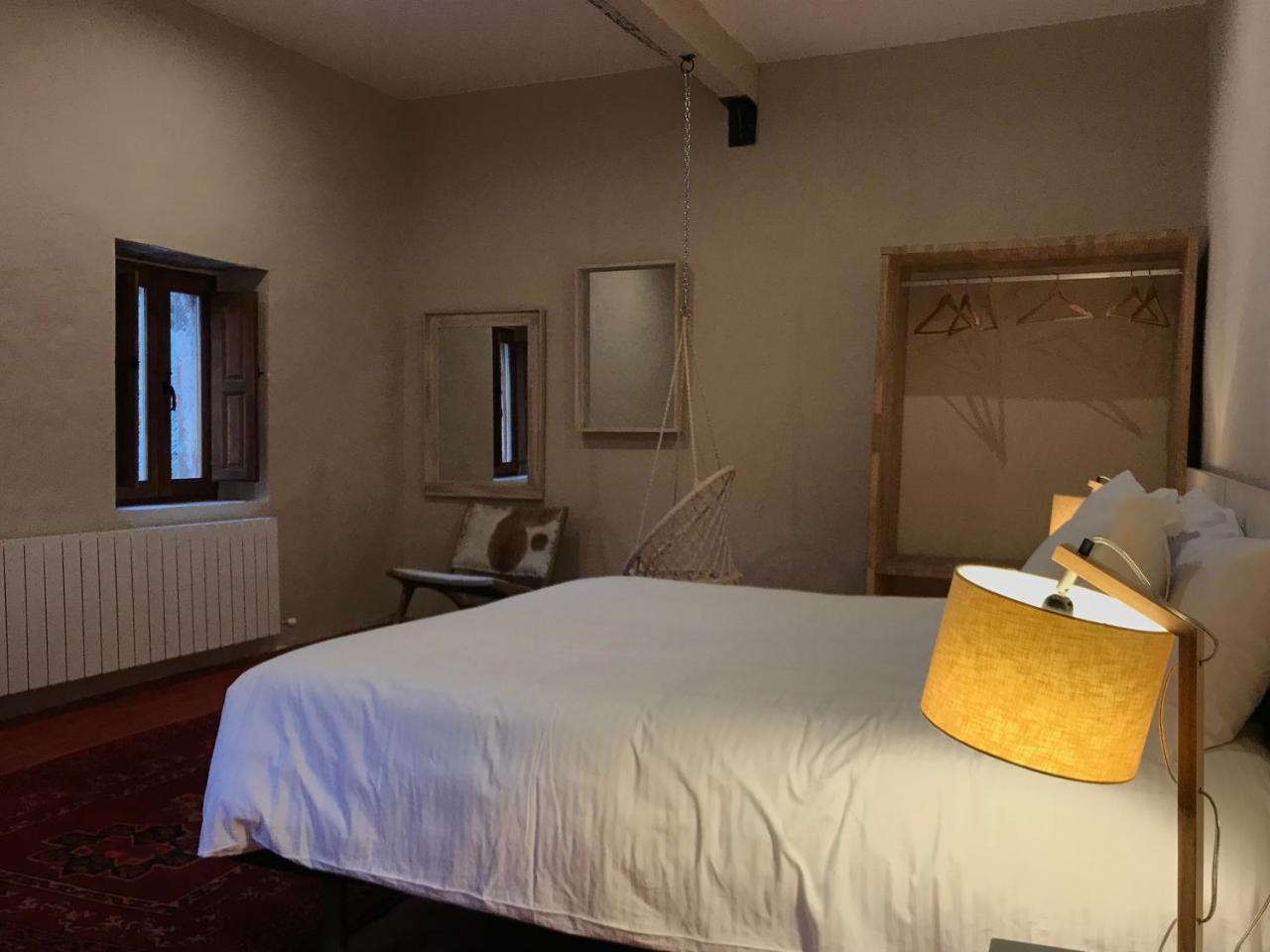 Hostal De Bianya La Vall de Bianya Exteriér fotografie